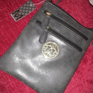Crossbody purse